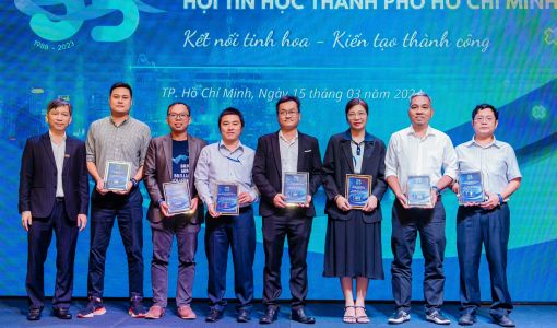 VSP ĐỒNG HÀNH TÀI TRỢ BẠC TẠI LỄ KỶ NIỆM 35 NĂM THÀNH LẬP HỘI TIN HỌC TP.HCM